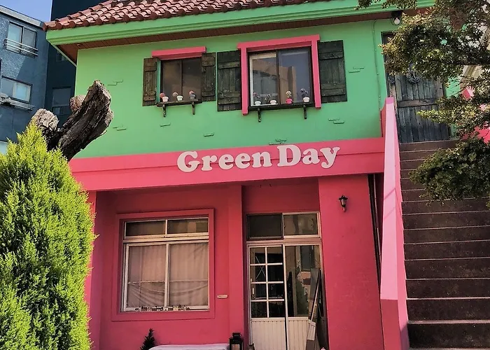 Greenday Guesthouse